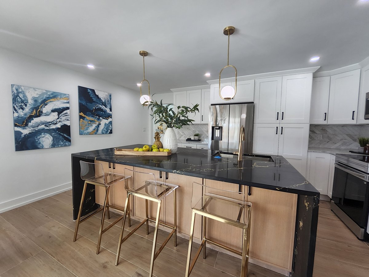 Tanglewood St. Pete Estate kitchen staging